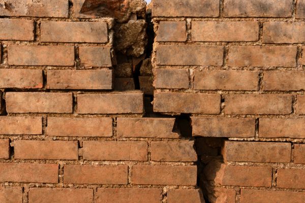 Broken Brick Repair Service